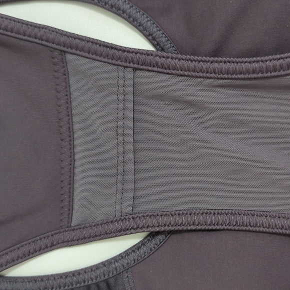 Fabletics On-The-Go Medium Impact Sports Bra, Color Shadow Shine Size L - Picture 11 of 14